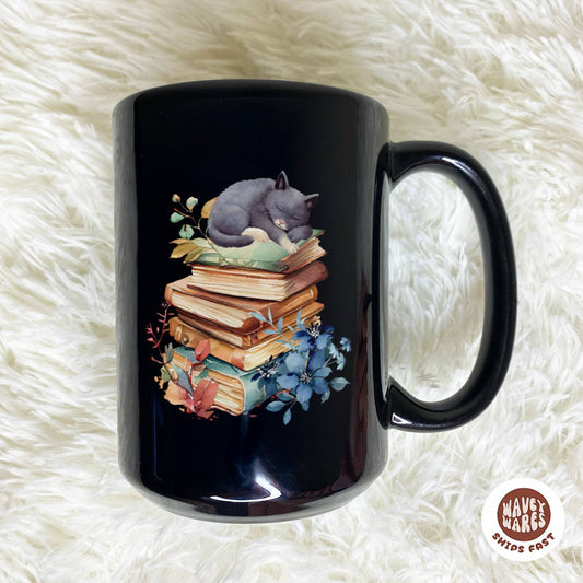 Cute Cat on Books Black Mug
