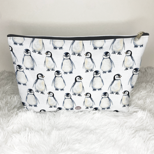 Cute Baby Penguin Chicks Zip Travel Bag